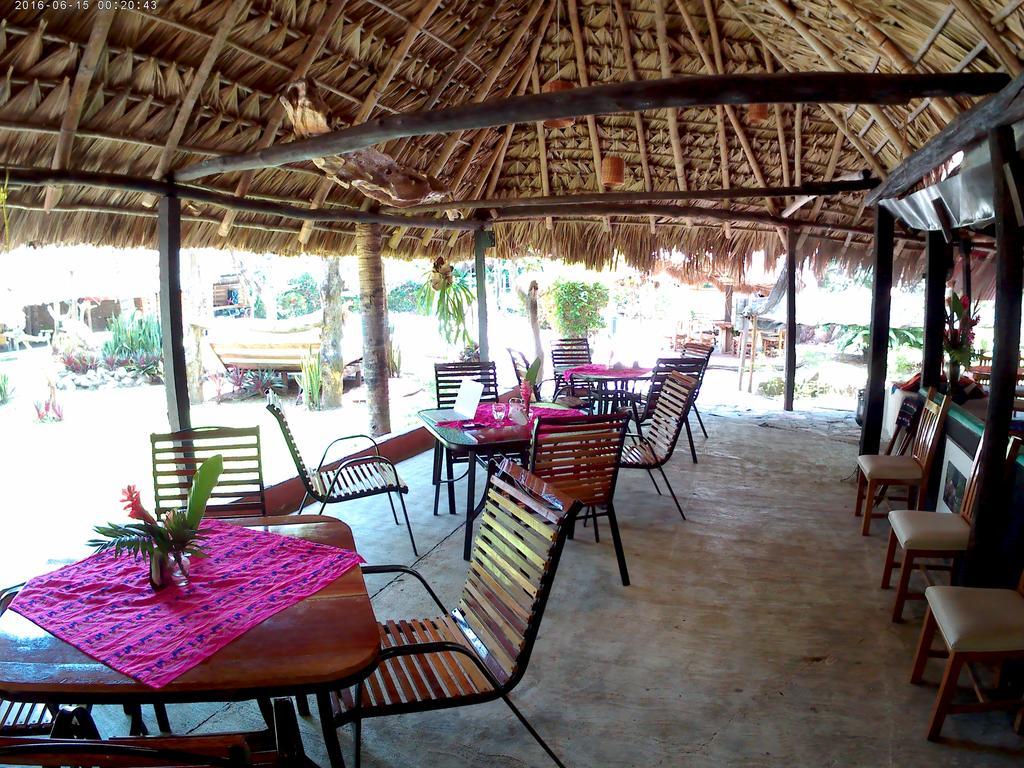 Hotel Cabanas Safari Palenque Kültér fotó